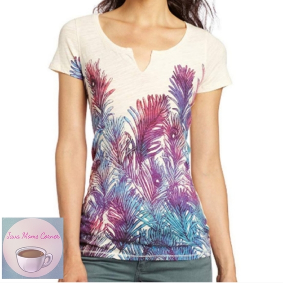 Lucky Brand Tops - Lucky Brand Cream Harlow Graphic T Feather Print